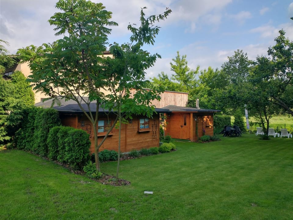 Garden, Sauna