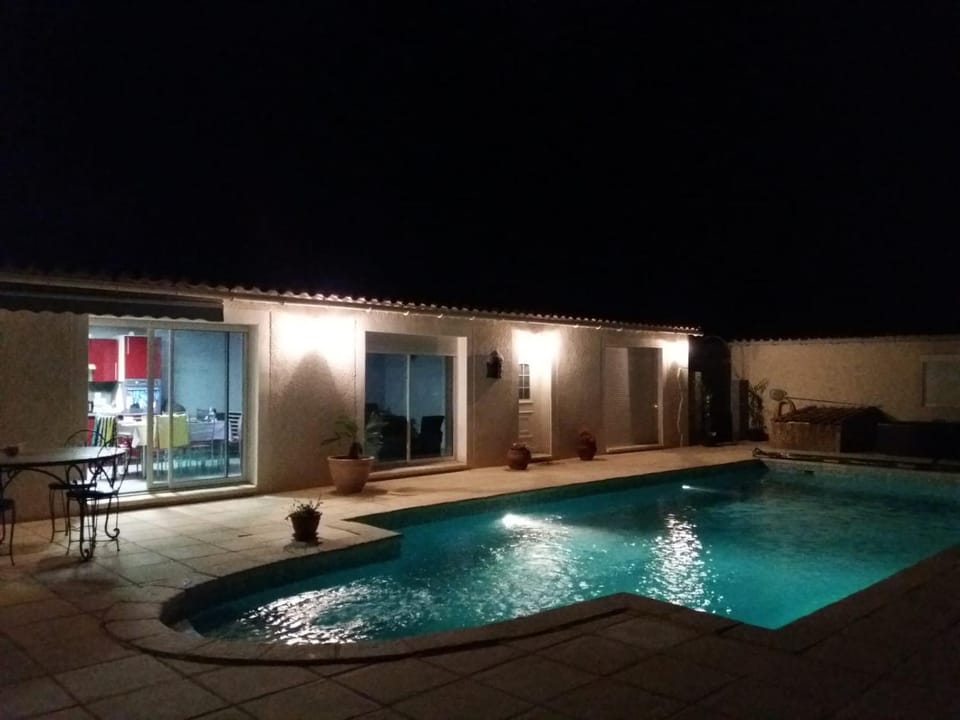 LES CLÉMATITES Apartment in Provence