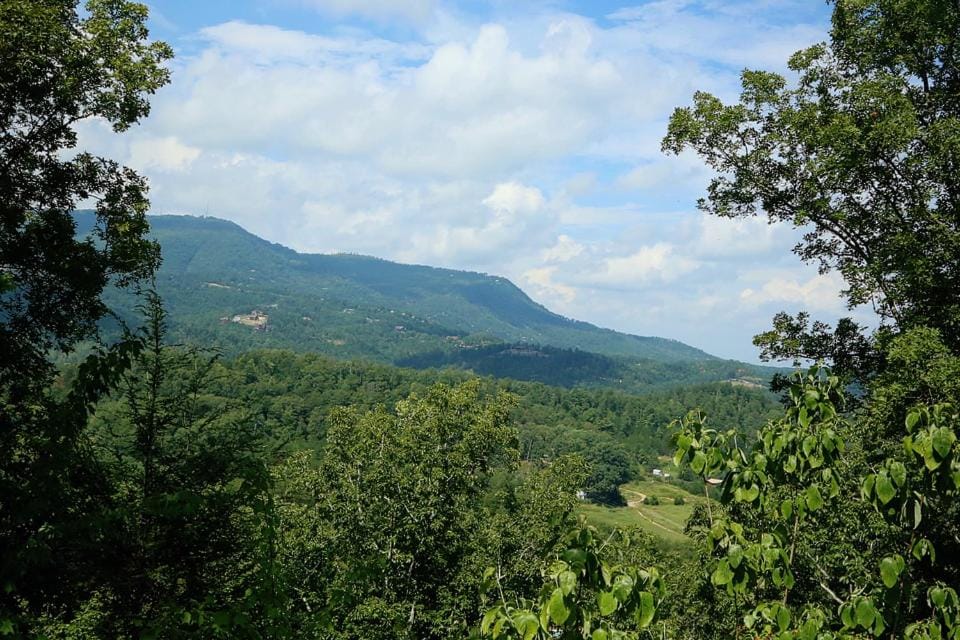 Falcon's View Chalet in Sevier County
