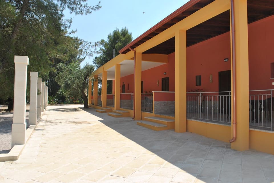 Tenuta La Spezia Apartment hotel in Apulia