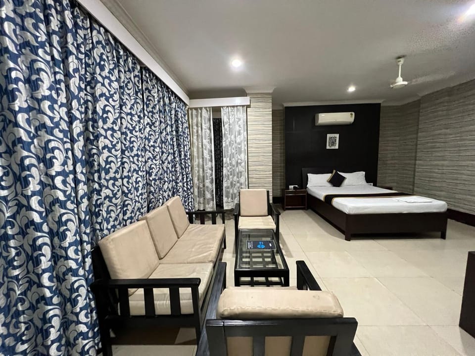 Hotel Bluemoon Hotel in Bangladesh
