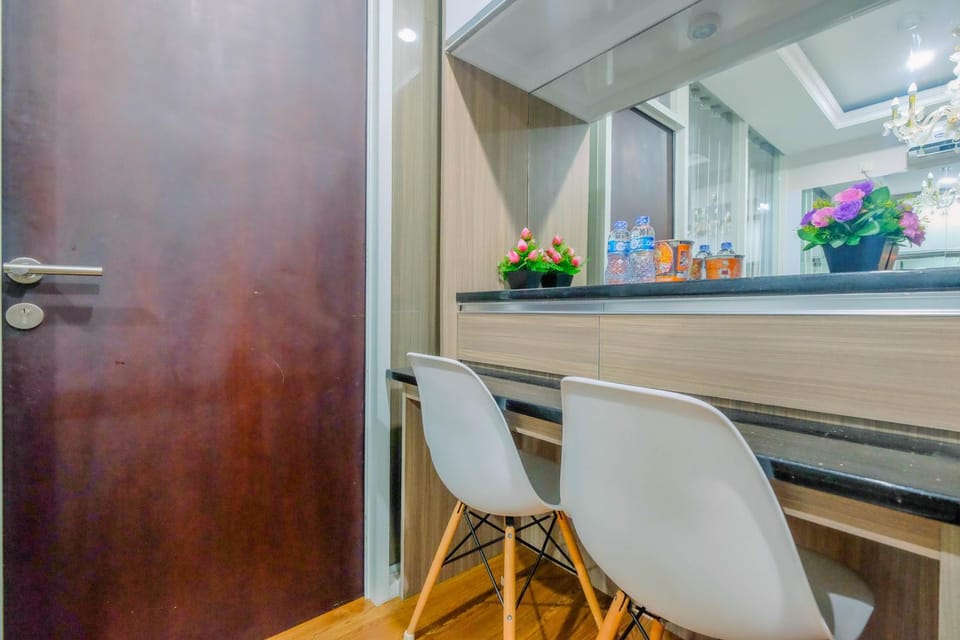 1BR Apartment Atlanta Residences next to RS Bunda Margonda By Travelio Apartment in South Jakarta City