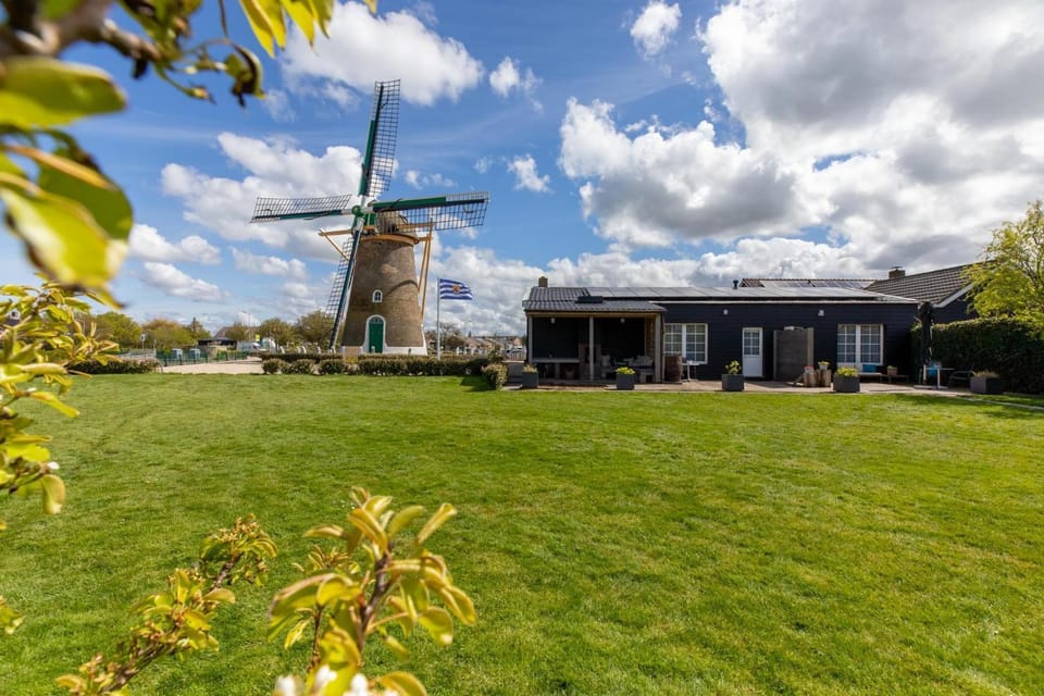 Welcome in - Appartement met tuin, nabij strand, in het centrum van Zoutelande I Molenweg 27a Apartment in Zoutelande