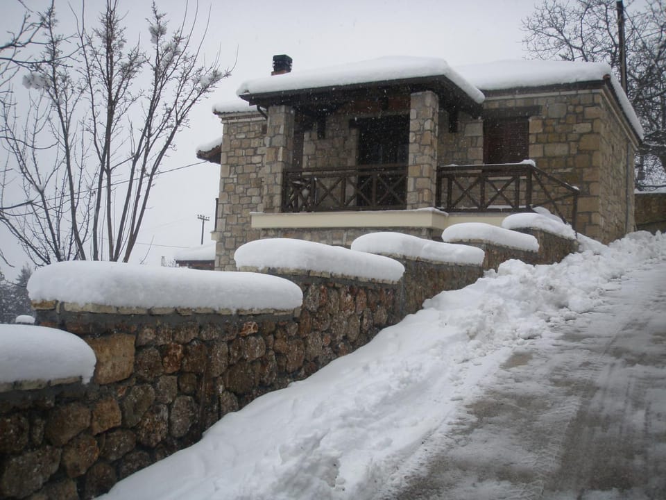 Property building, Winter