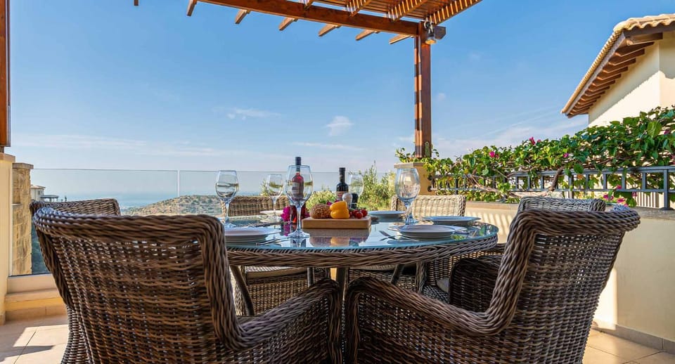 Patio, Balcony/Terrace, Dining area, Sea view