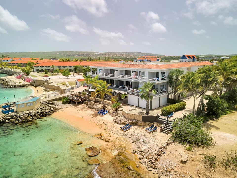 Property building, Snorkeling, Beach, Sea view