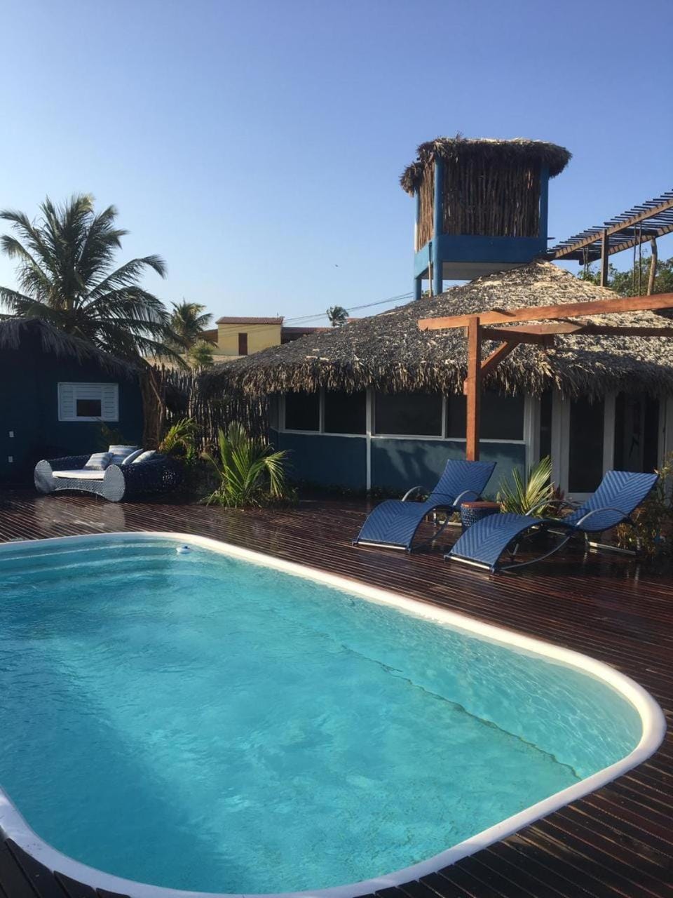 Property building, Swimming pool, Swimming pool