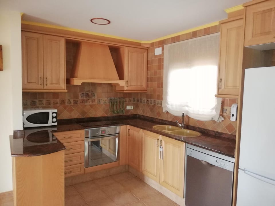 Kitchen or kitchenette, kitchen