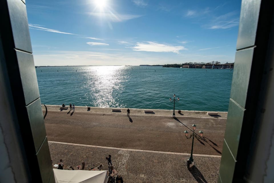 View (from property/room), City view, Landmark view, Sea view, Sunrise