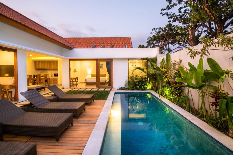 Taman Sari Pengubengan Villa Villa in North Kuta