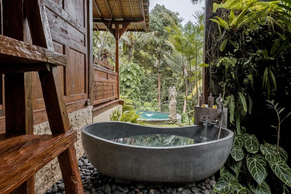 Bathroom, Bath