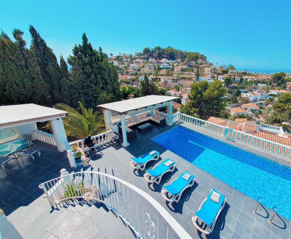Pool view, Swimming pool