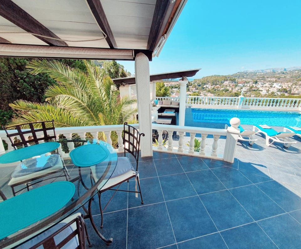 Patio, Balcony/Terrace, Seating area, Dining area, Pool view, Swimming pool