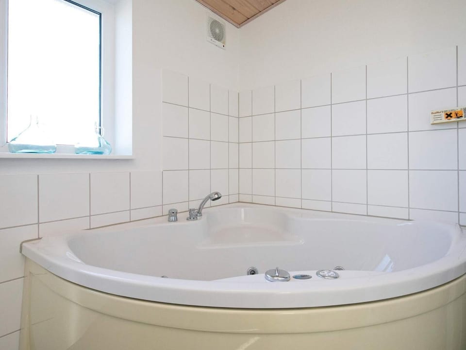 8 person holiday home on a holiday park in Løkken House in Løkken