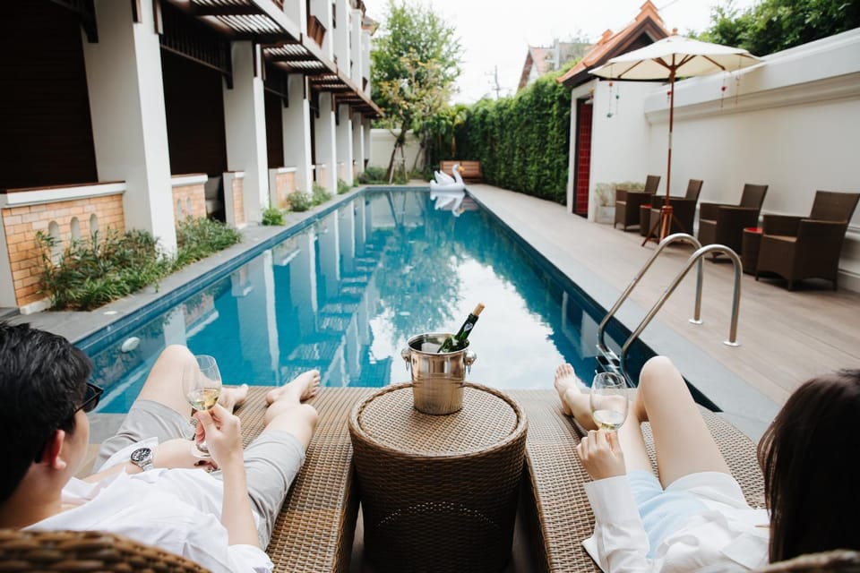 Property building, Swimming pool