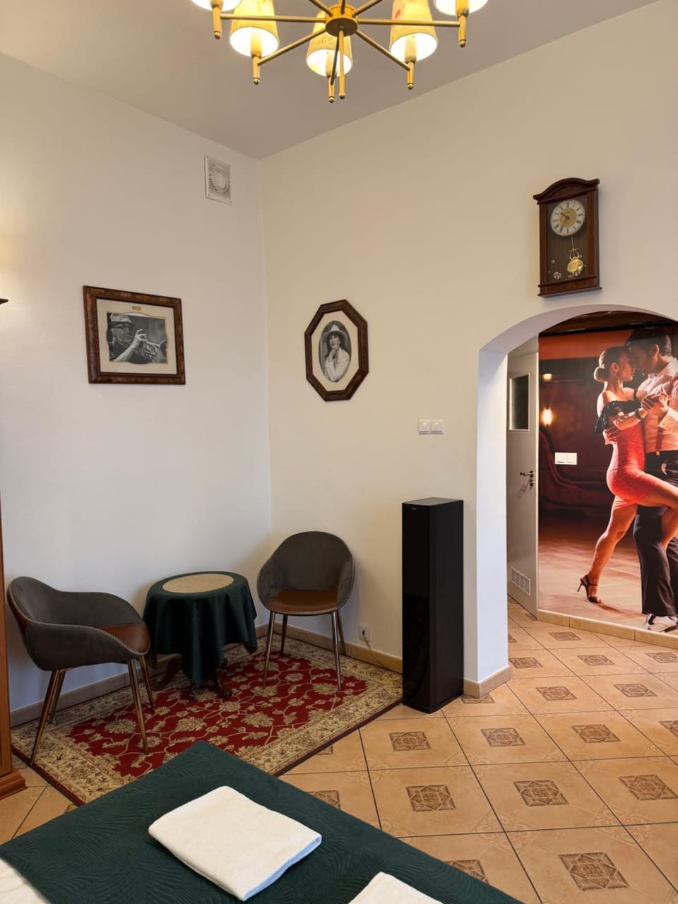 Nasze Kamienice Apartament Muzyczny z antresolą Apartment in Poland