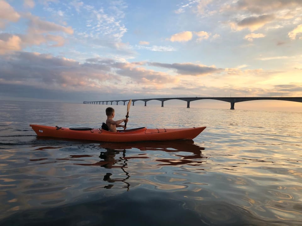 Newly Renovated Confederation Bridge View Cottages Villa in Prince Edward County