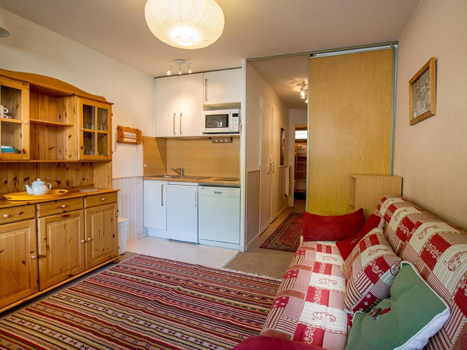 Studio chaleureux pour 4 pers., proche centre Val d'Isère, avec WIFI - FR-1-519-7 Apartment in Val dIsere