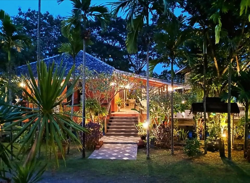 Yuva Homestay II Vacation rental in Thailand