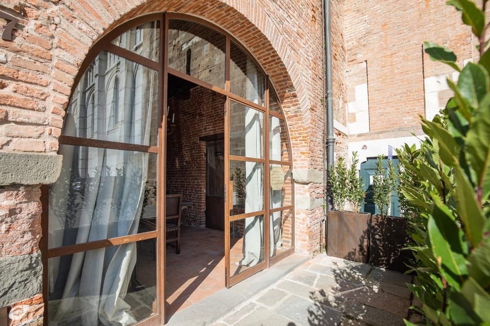 Casa del Campanaro centro storico di Lucca dentro le mura House in Capannori
