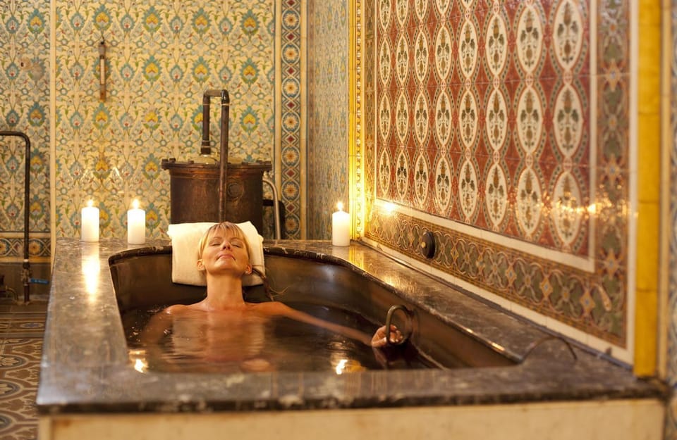 Hot Spring Bath, Spa and wellness centre/facilities