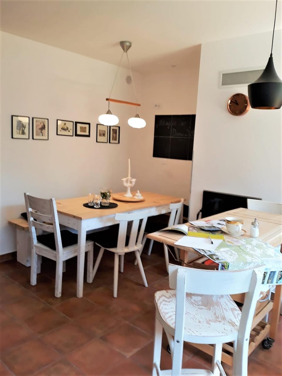 Living room, Communal kitchen