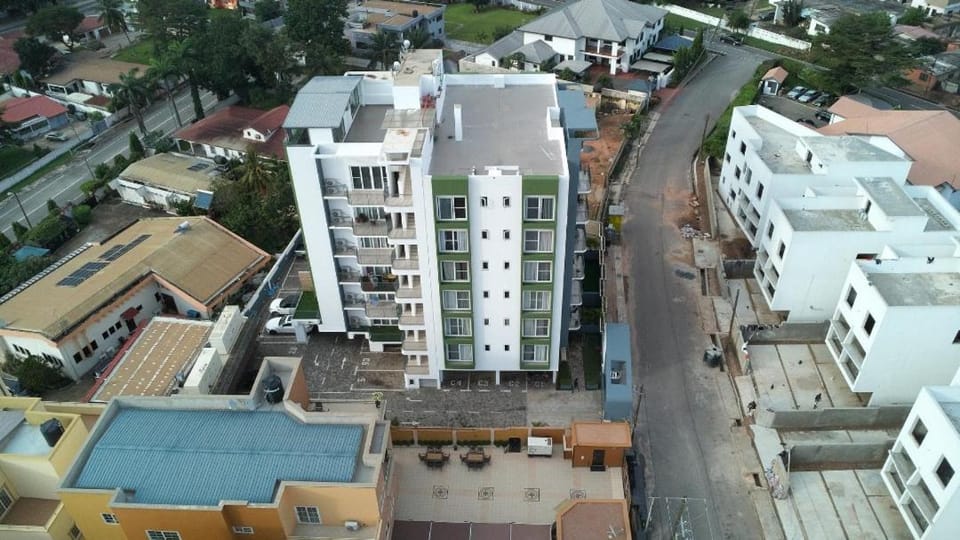 Property building, Neighbourhood, Bird's eye view, Street view, Location