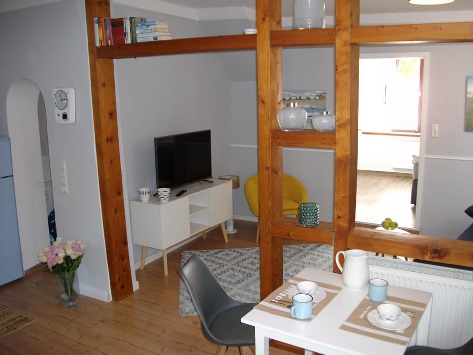 moij Stuuv Apartment in Norden