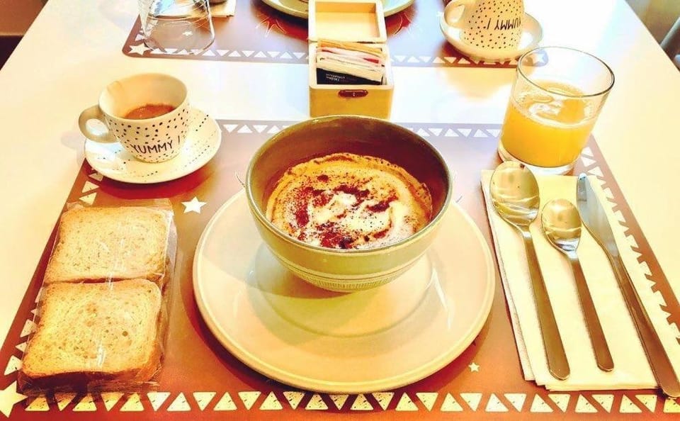 Dining area, Breakfast
