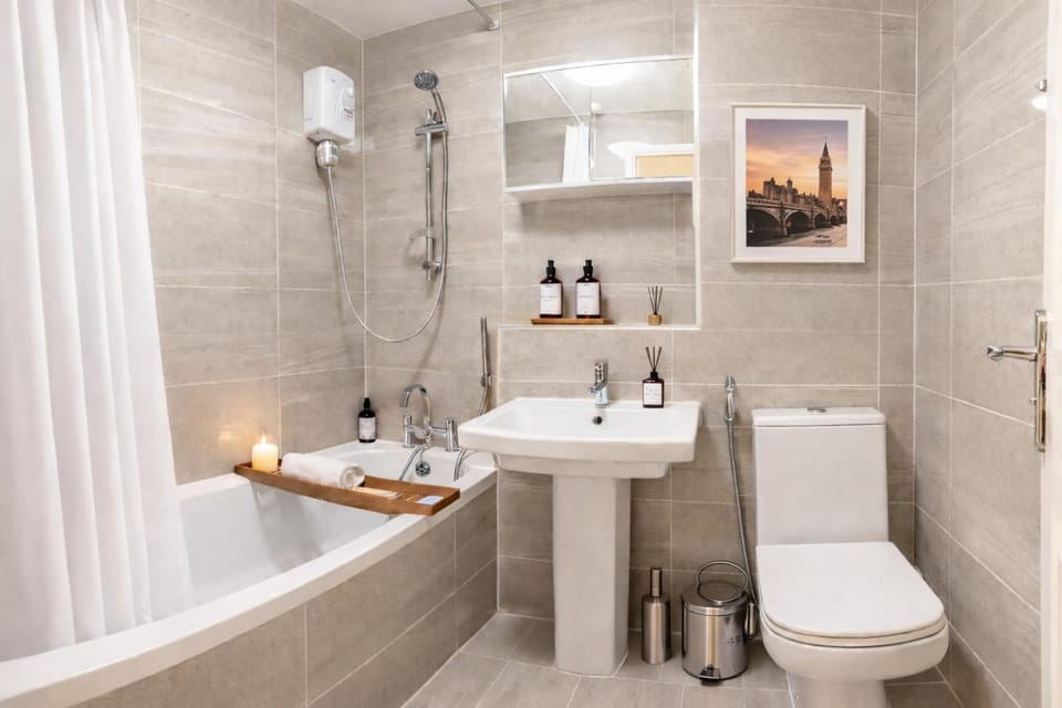 Wembley Studio with Free Parking Near Stadium & Tubes Apartment in Wembley