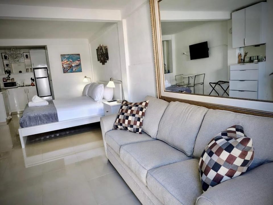 Living room, Seating area, Bedroom