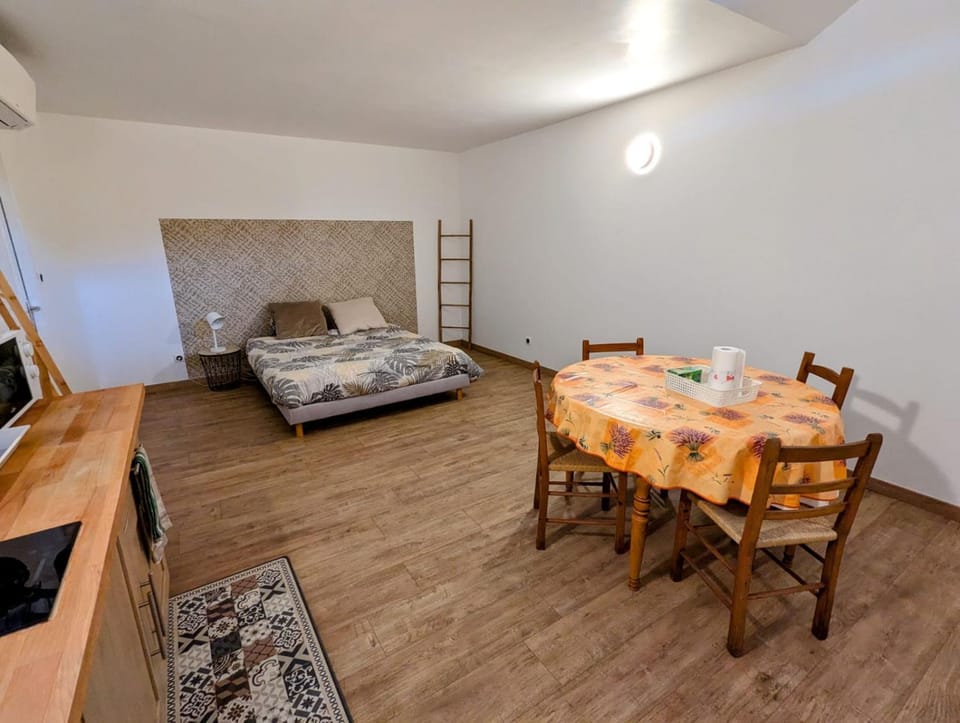 LE CHARME D OGNES Apartment in Wallonia, Belgium