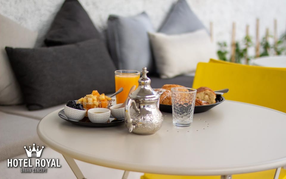 Food and drinks, Food, Breakfast, Continental breakfast, Drinks