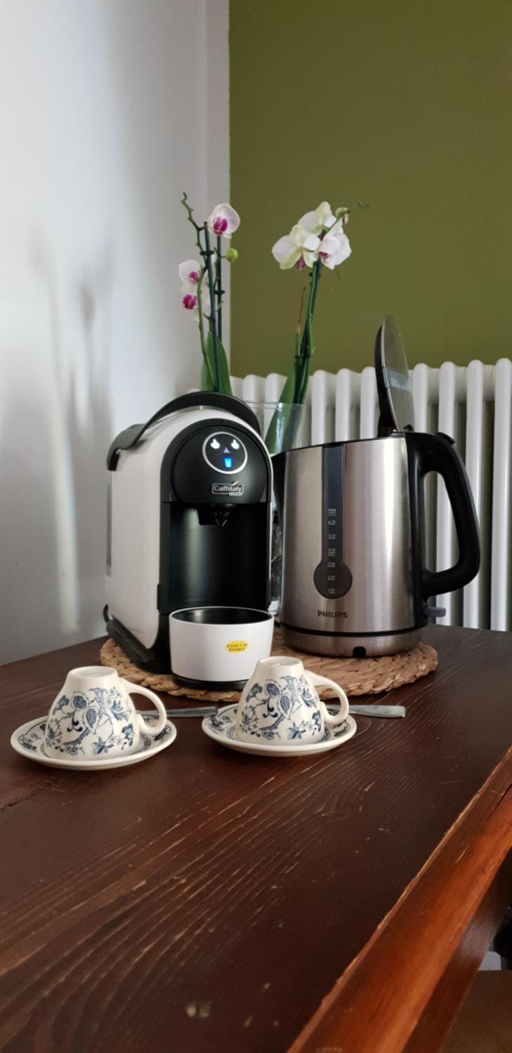 Coffee/tea facilities