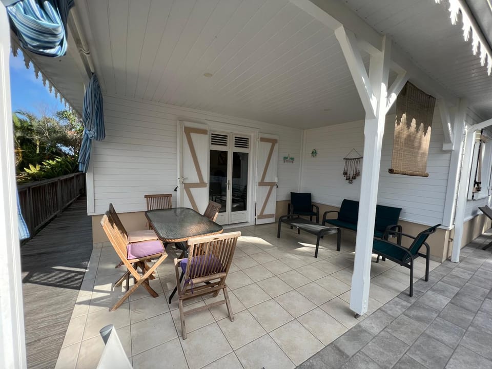 Balcony/Terrace, Dining area
