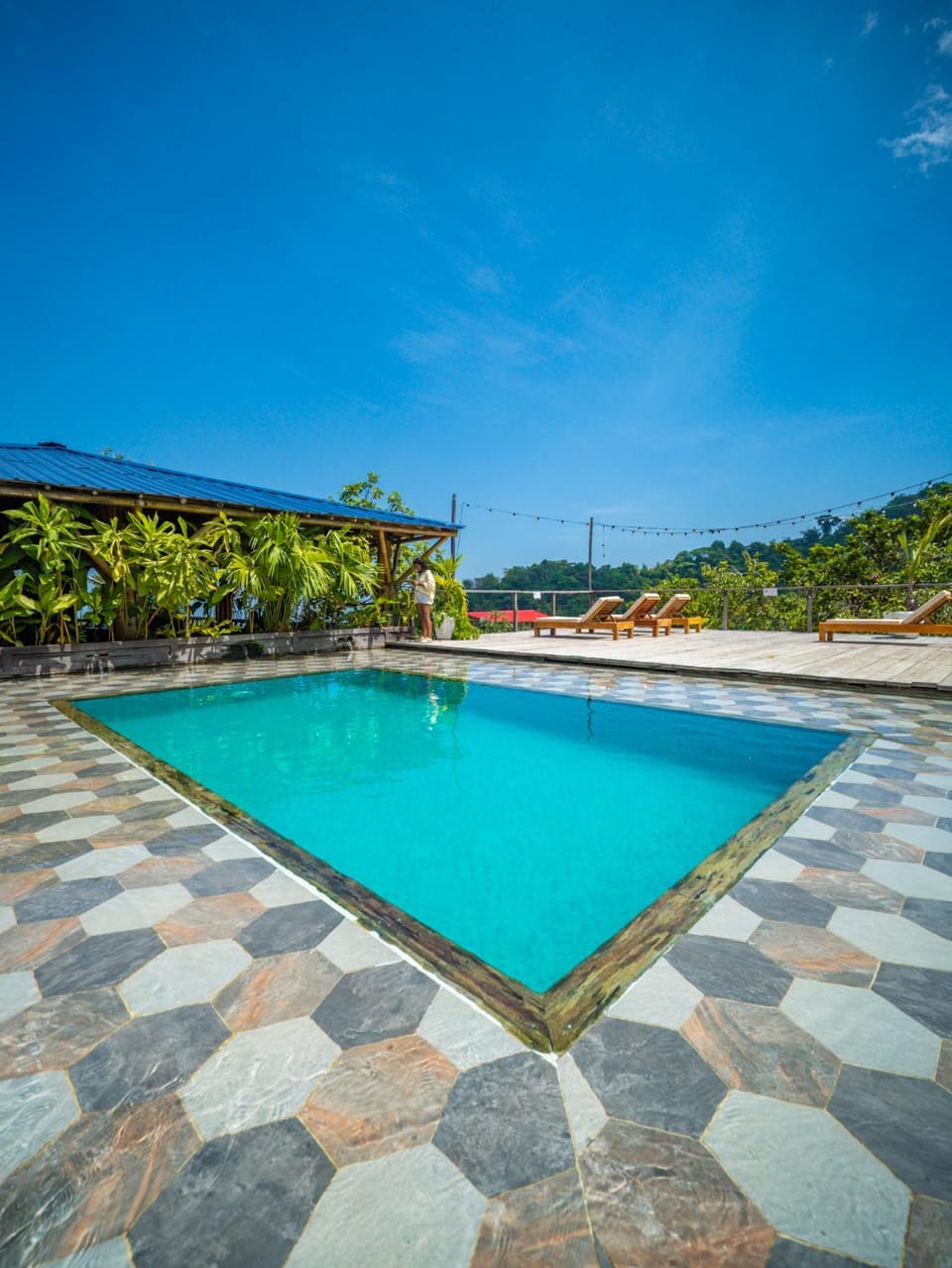 Day, Natural landscape, Mountain view, Pool view, Swimming pool, sunbed