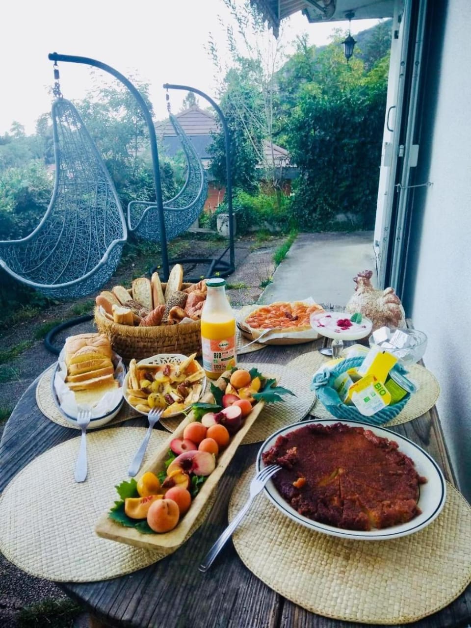 Villa le Lac - Cottage au bord du Lac d' Annecy - chambres - Vacation rental in Haute-Savoie