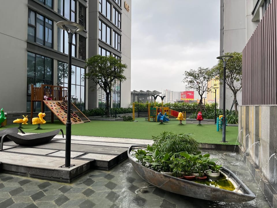 Vinhomes Metropolis Luxury Apt 3Br near Lotte Apartment in Hanoi
