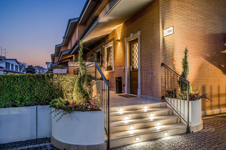 Property building, Facade/entrance