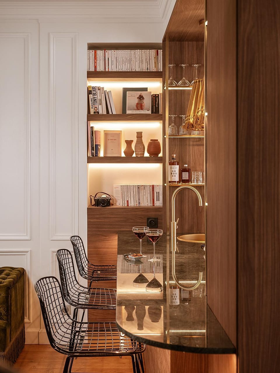 Lounge or bar, Drinks
