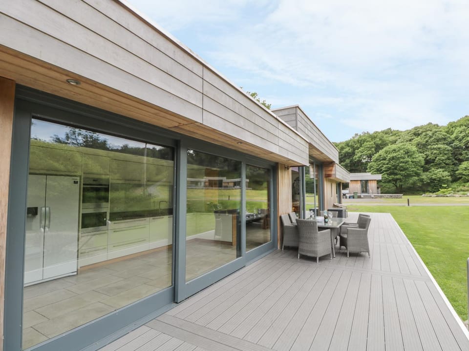 Neddy Cut House in England