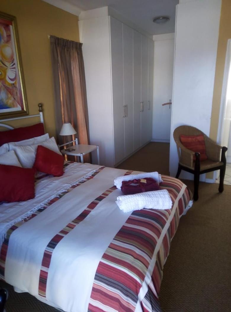 Seating area, Bedroom
