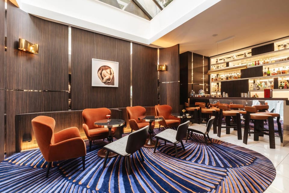Lounge or bar