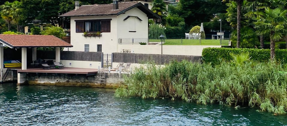 LA PLAYA Cottage con spiaggia privata Villa in Piedmont