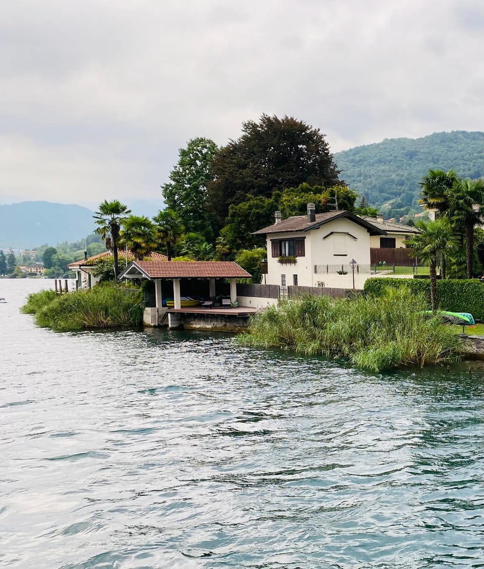 LA PLAYA Cottage con spiaggia privata Villa in Piedmont