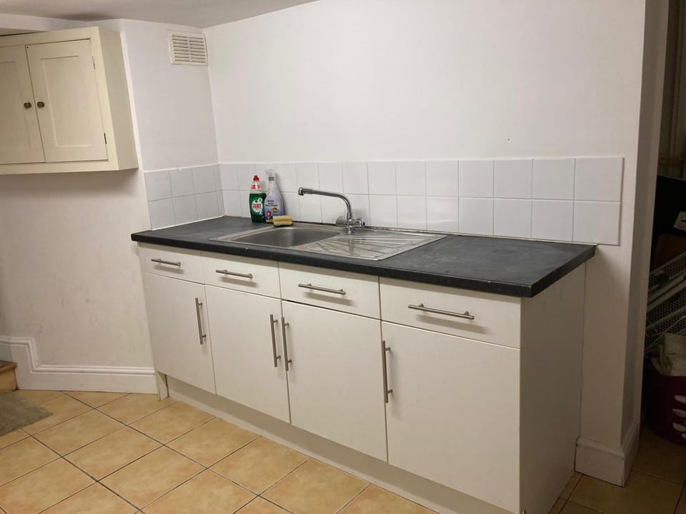 Golden Triangle Budget Rooms Bed and Breakfast in Norwich