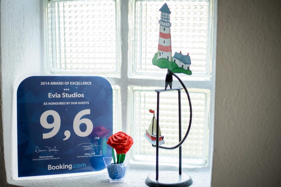 Lobby or reception, Decorative detail, Certificate/Award