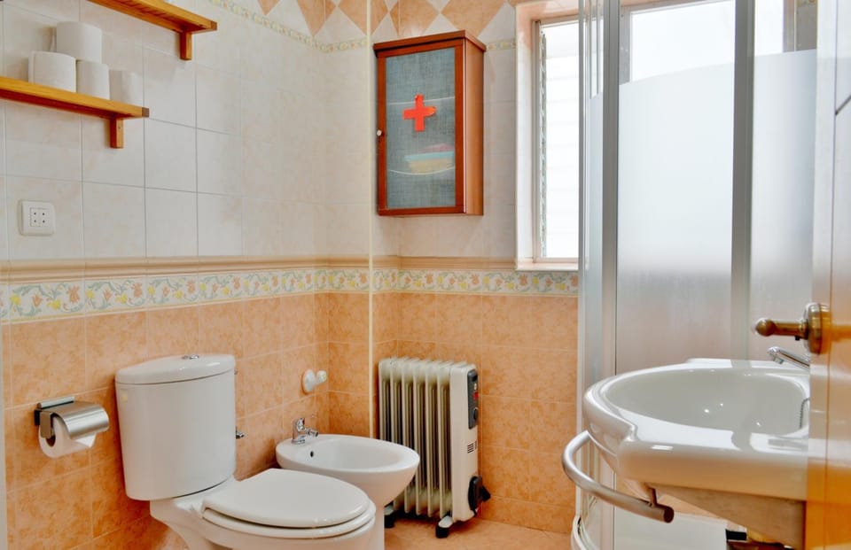 Bathroom, bidet