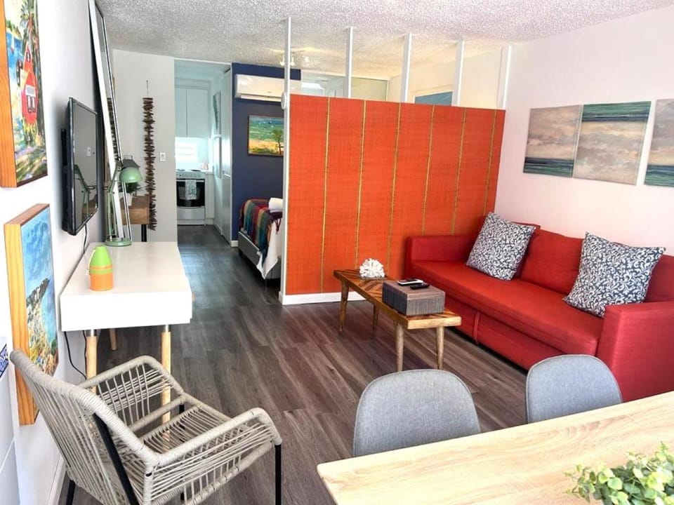 Beachfront Condo Pool Beach Access B17 Apartment in San Juan
