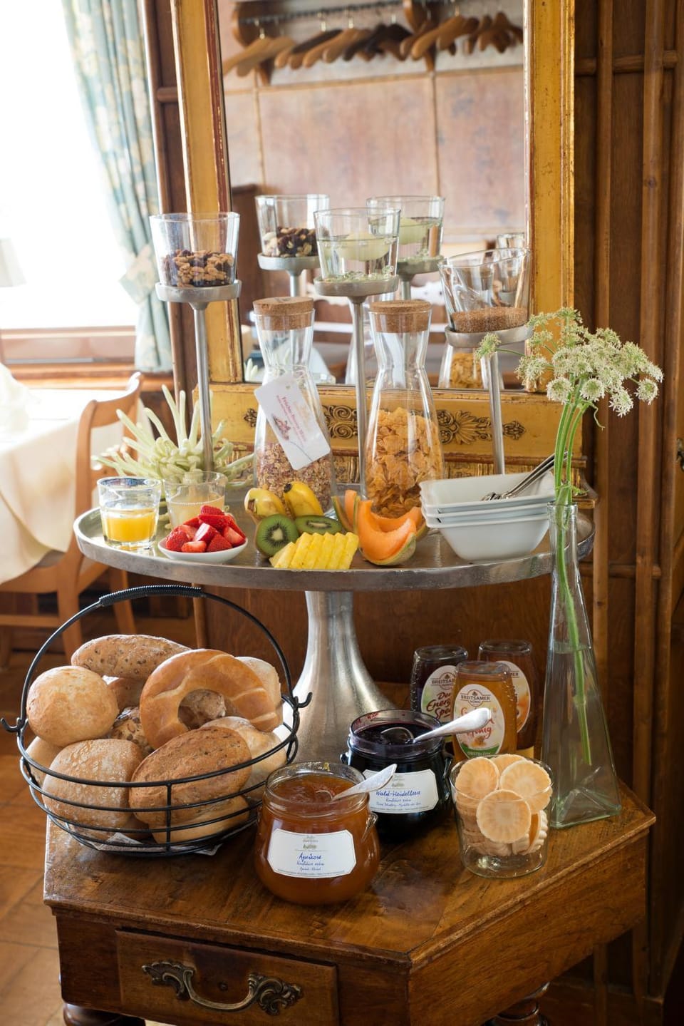 Buffet breakfast